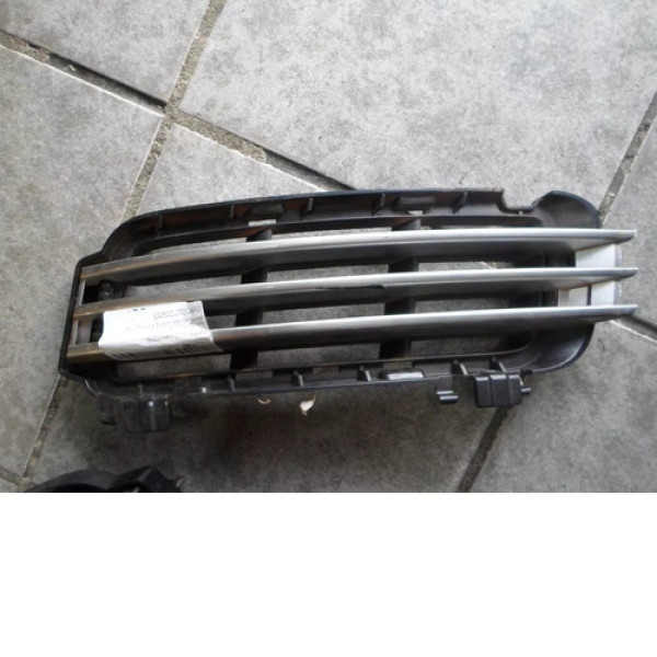 Grade Do Parachoque Dianteiro Direito  Range Rover Vogue 14