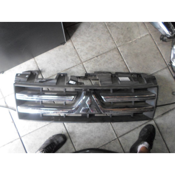 Grade Dianteira Pajero Full 2007/08