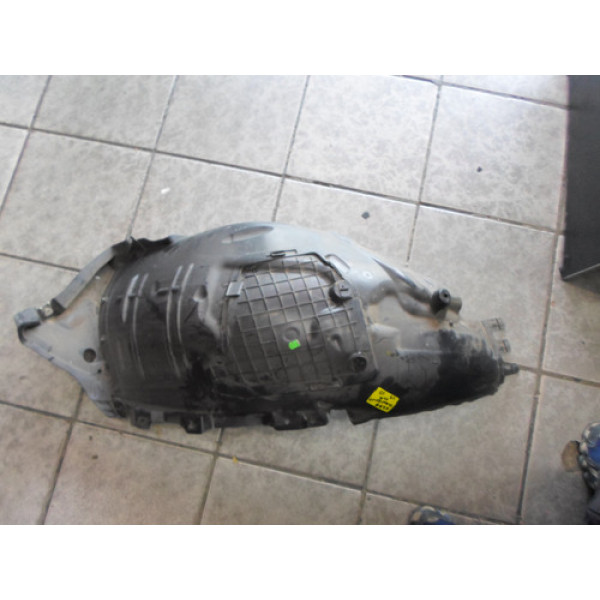 Parabarro Esquerdo Mercedes C200 2015 2016 2017 2018