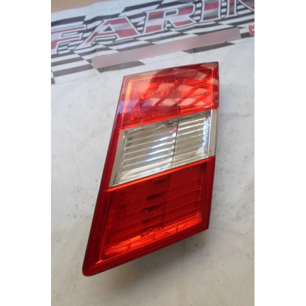 Lanterna Da Tampa Direita Mercedes Clc 2008 Até 2011