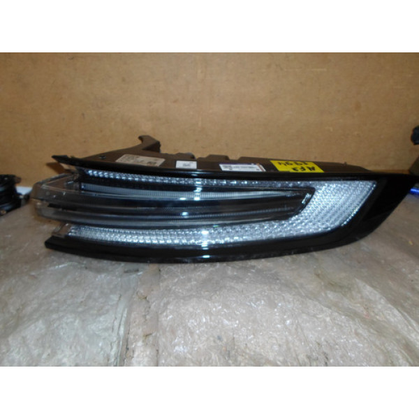 Lanterna Direita Porsche Cayenn 2020 Até 2023 Com Detalhe