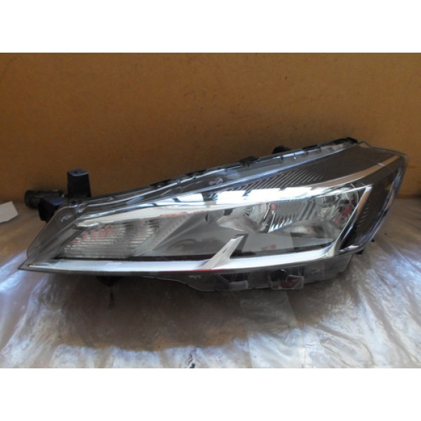 Farol Esquerdo Nissan Kicks 2020 2021 2022 2023