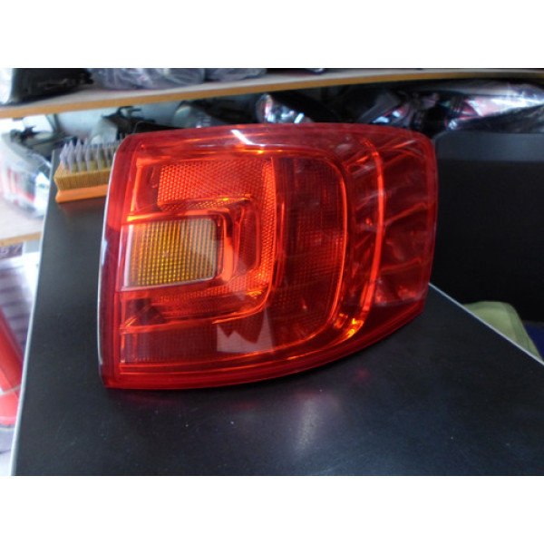 Lanterna Direita Jetta 2012 2013 2014 2015