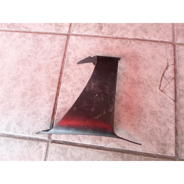 Guia Direita Parachoque Mercedes C300 Sport 2018 / 2021