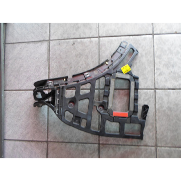 Guia Esquerdo Do Parachoque Traseiro Cayenne 2019 Até 2023