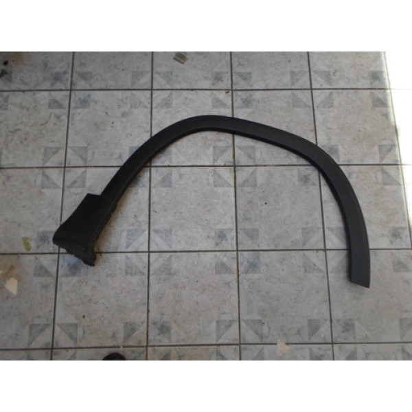 Aplique Do Paralama Lado Direito Mercedes Glb