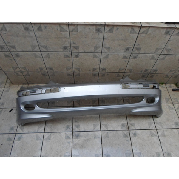 Parachoque  Mercedes C180 C200 C 230 C240 C320 C350 2001/06