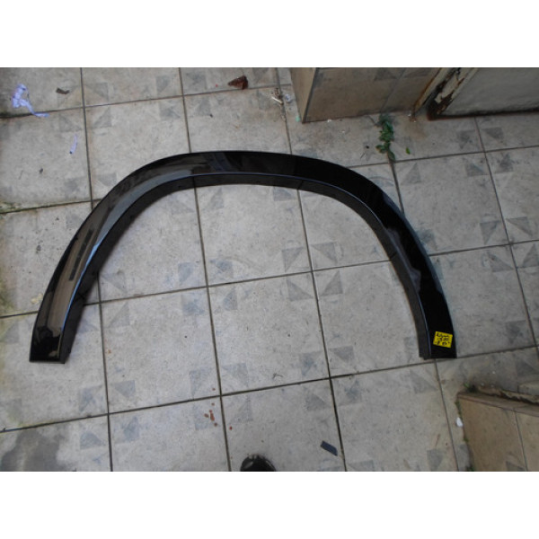 Aplique Esquerdo Paralama Ram 1500 2018 Até 2024