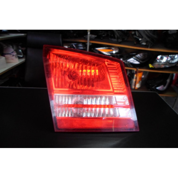 Lanterna Esquerda Da Tampa Journey Até 2012