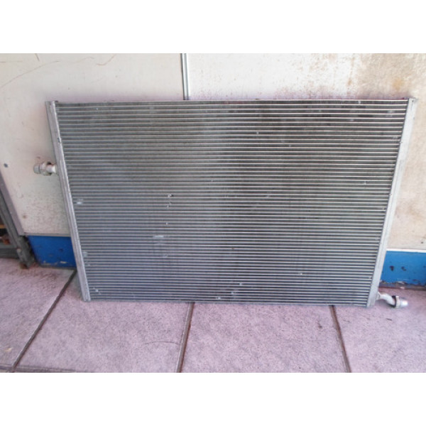 Condensador Mercedes C180 C200 C250 C300 (a0995002003)