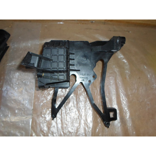 Suporte Direito Radiador Mercedes E300 E350 E400 2017  2019