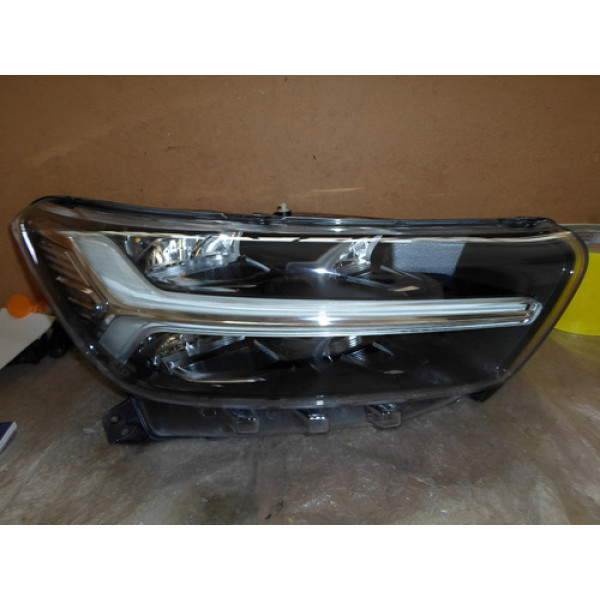 Farol Direito Volvo Xc40 2019 2020 2021 2022