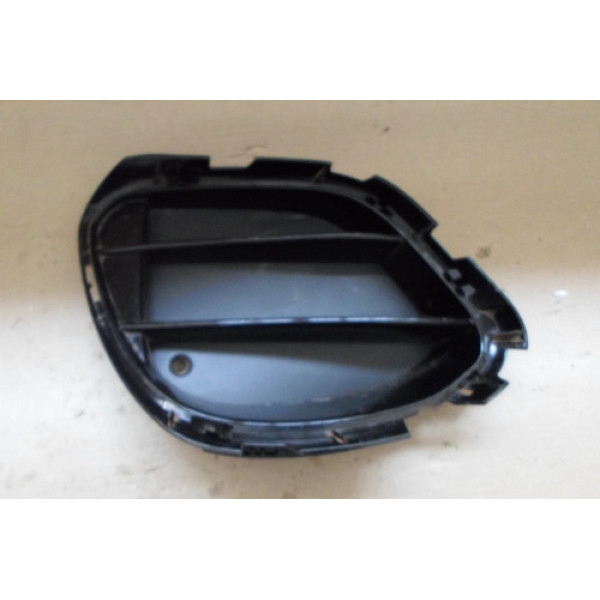 Grade Esquerda Do Parachoque Mercedes Cla 45 2020 2021