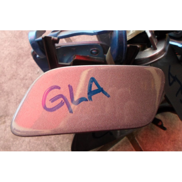 Tampa De Esguicho Esquerdo Mercedes Gla