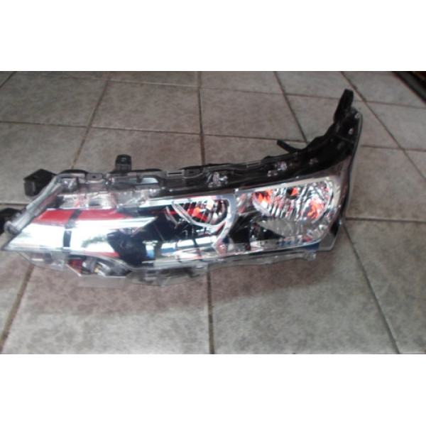 Farol Esquerdo Toyota Corolla Led 2018