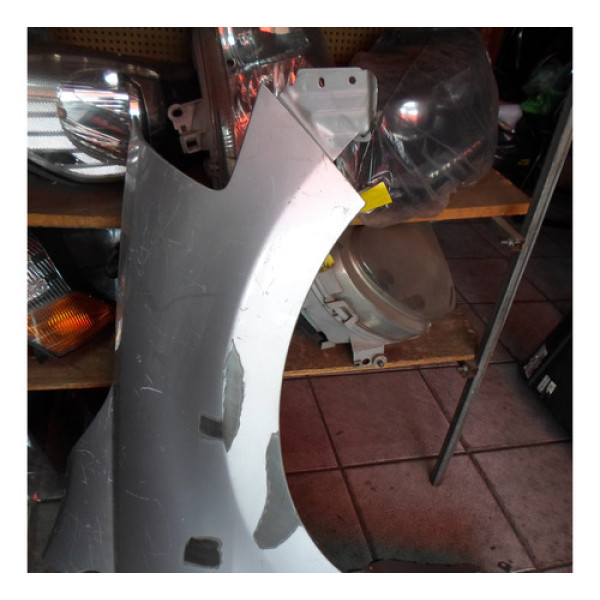 Paralama Direito Nissan Tiida