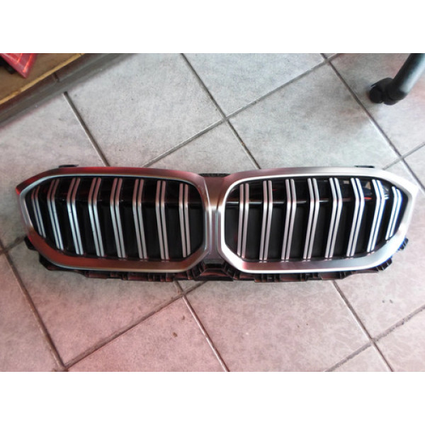Grade Do Parachoque Bmw 320 330 2024 2025 #67 Preto Brilhante