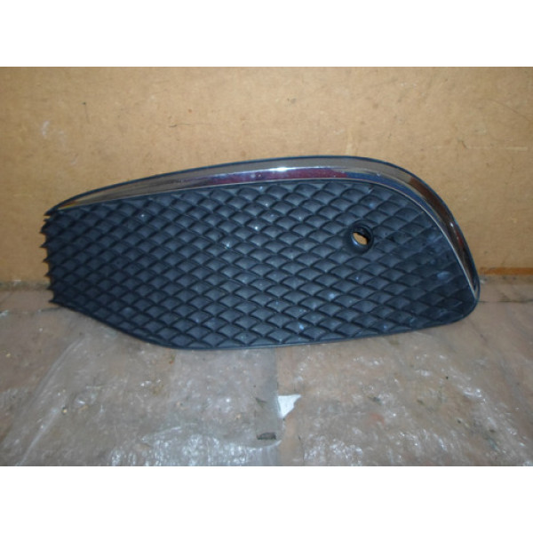 Grade Esquerda Do Parachoque Mercedes E350 2016 Até 2020