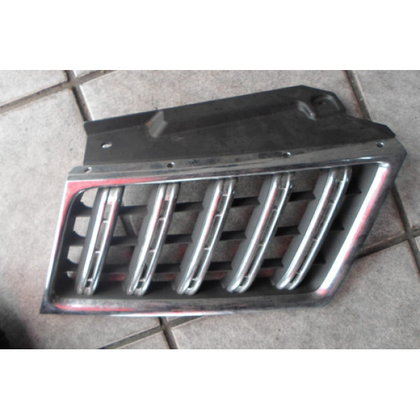 Grade Direita L200 Triton 