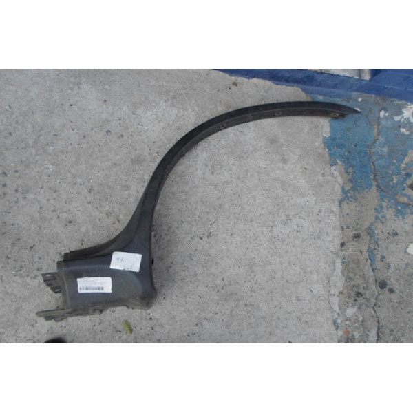 Moldura Esquerda Traseira Bmw X5 2001 2002 2003