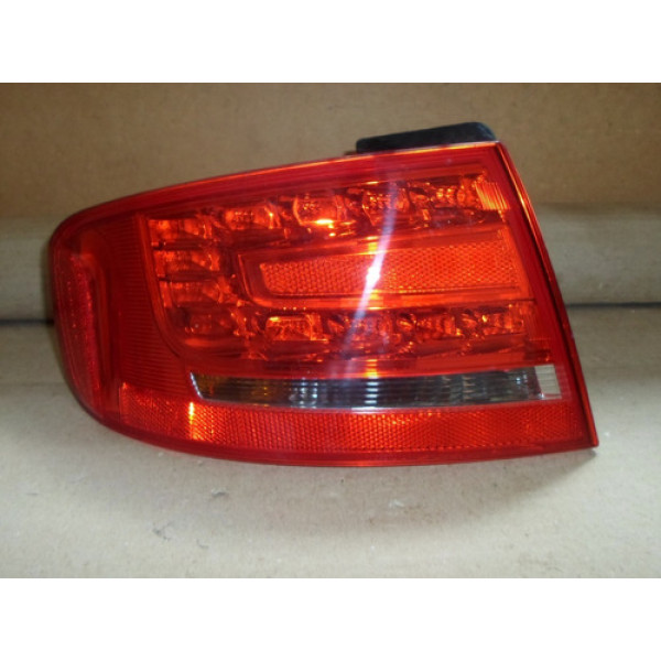 Lanterna Traseira Esquerda Audi A4 2009 Até 2013