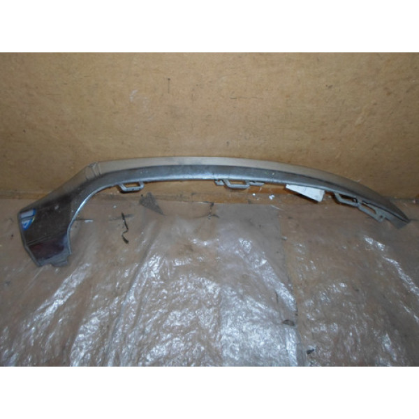 Aplique Direito Do Parachoque Mercedes C250 2015 2016 2017