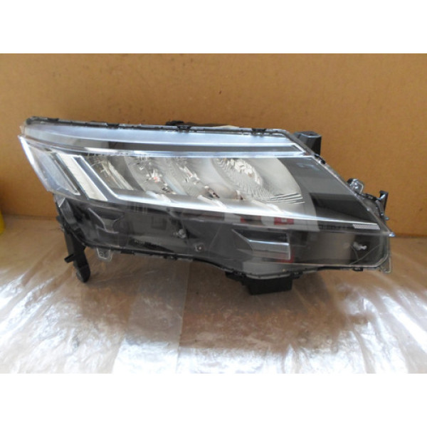 Farol Direito Outlander  2021 2022 2023