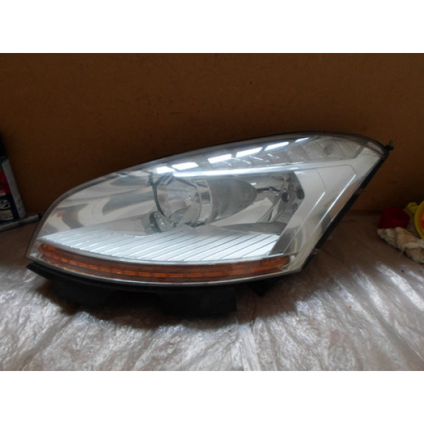 Farol Esquerdo Grand Picasso Pisca Amarelo