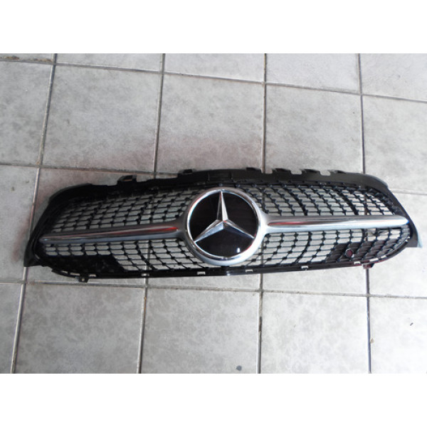 Grade Do Parachoque  Mercedes A200 2019 2020 2021 2022