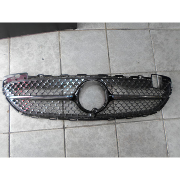 Grade Mercedes C200 C300 2023 2024 2025