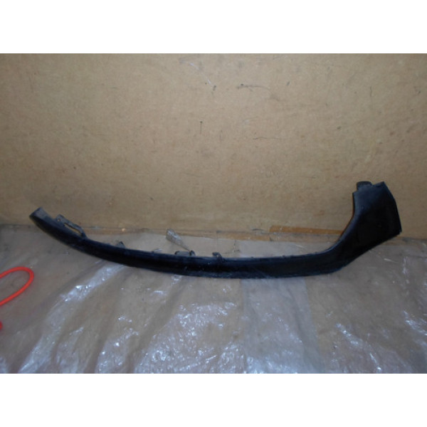 Aplique Direito Do Parachoque C250 2015 2016 2017 