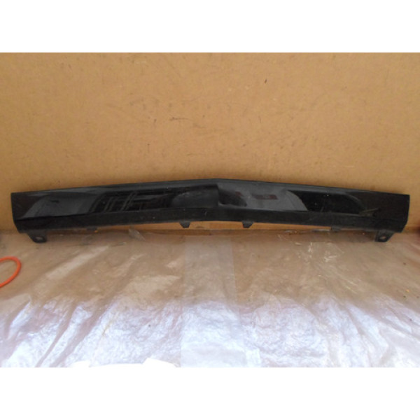 Aplique Central Do Parachoque C250 2015 2016 2017