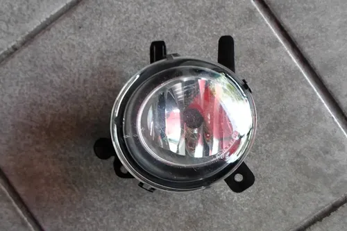 Farol De Milha Direito Bmw 320 Gt 